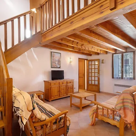 Maison De Village Le Galbe * La Llagonne